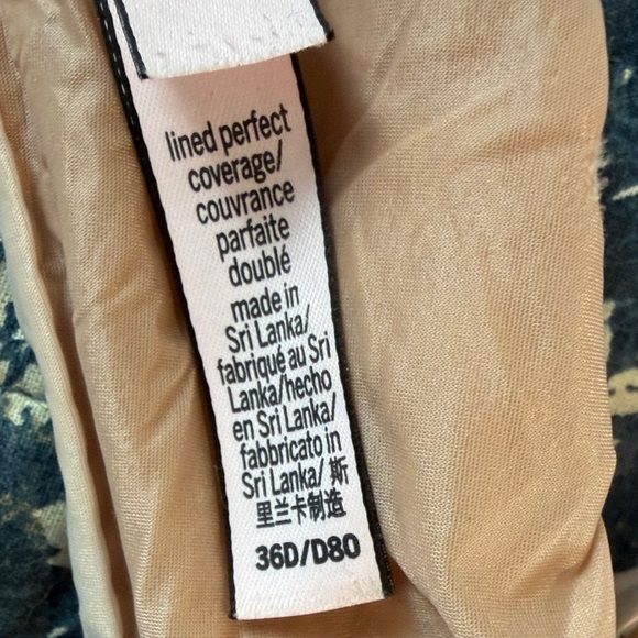 Victoria's Secret Lined Perfect Coverage 36D Underwire Bra - Picture 4 of 4